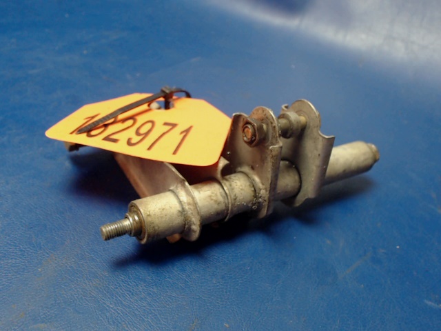5025005-1 Cessna - Bellcrank - LH INBD INBD